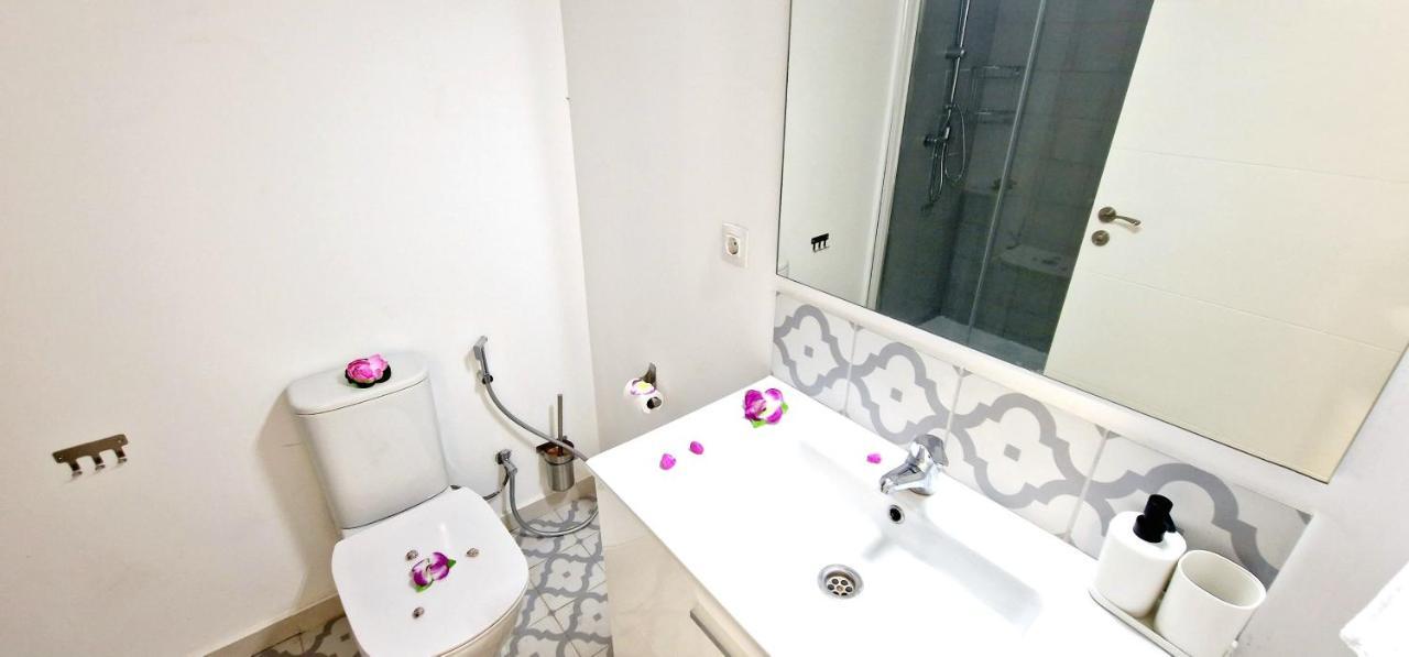Apartamentos Playa San Juan & Wifi Free Ґія-де-Ісора Екстер'єр фото